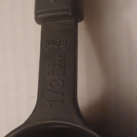 4/$30 Black Measuring Cups With Handles - Set of 3 - Picture 4 of 9